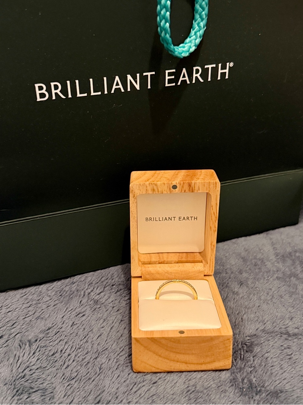 Brilliant Earth Whisper Eternity Full Pavé Diamond Ring | 18K Gold | NEW IN BOX!
